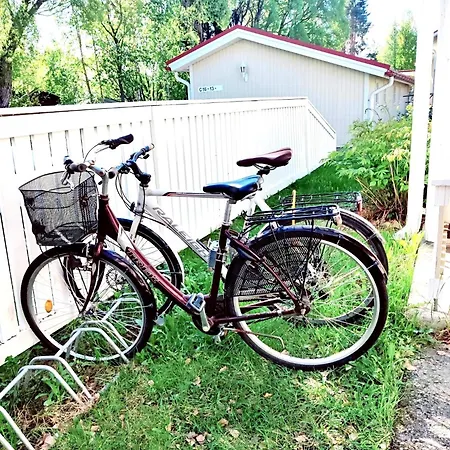 Pronssi Villa, Vuokatin Ytimessae Sisaeltyy Ilmainen Pysaekoeinti, Sauna, Etu Terassi Ja Piha Alue, Wi-fi, Smarttv Appartamento Vuokatti