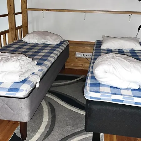 Pronssi Villa, Vuokatin Ytimessae Sisaeltyy Ilmainen Pysaekoeinti, Sauna, Etu Terassi Ja Piha Alue, Wi-fi, Smarttv 公寓